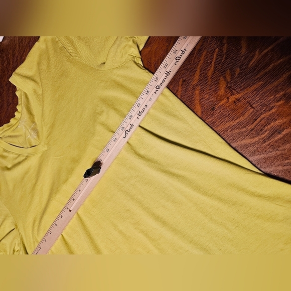 Armani Exchange Neon Green Unisex T-Shirt Size Medium - Picture 7 of 7